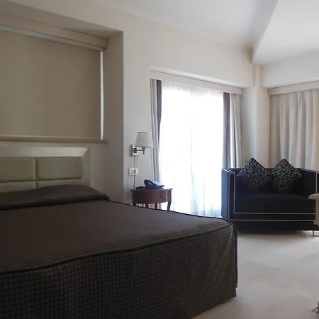 Hotel Palace 4S-3
